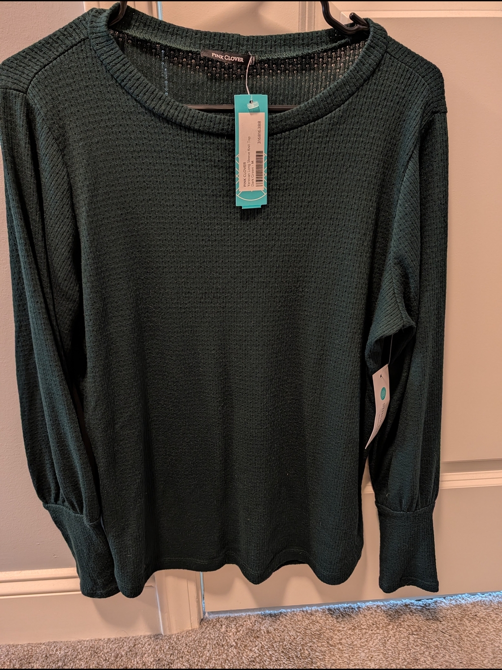 Pink Clover Yerevan Green Long Sleeve Knit Top